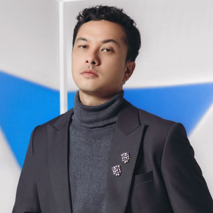 Transformable Tassel Brooch Mewah Karya MONDIAL x Nicholas Saputra yang Lagi Trend di 2024