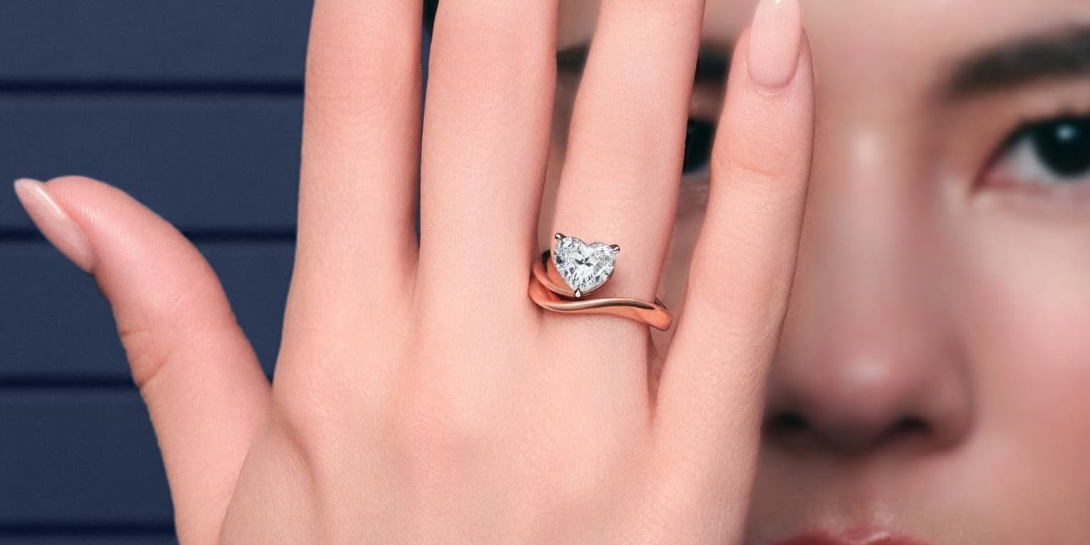 Menemukan Dream Engagement Rings Antara Timeless Minimalist dan Bold Luxury