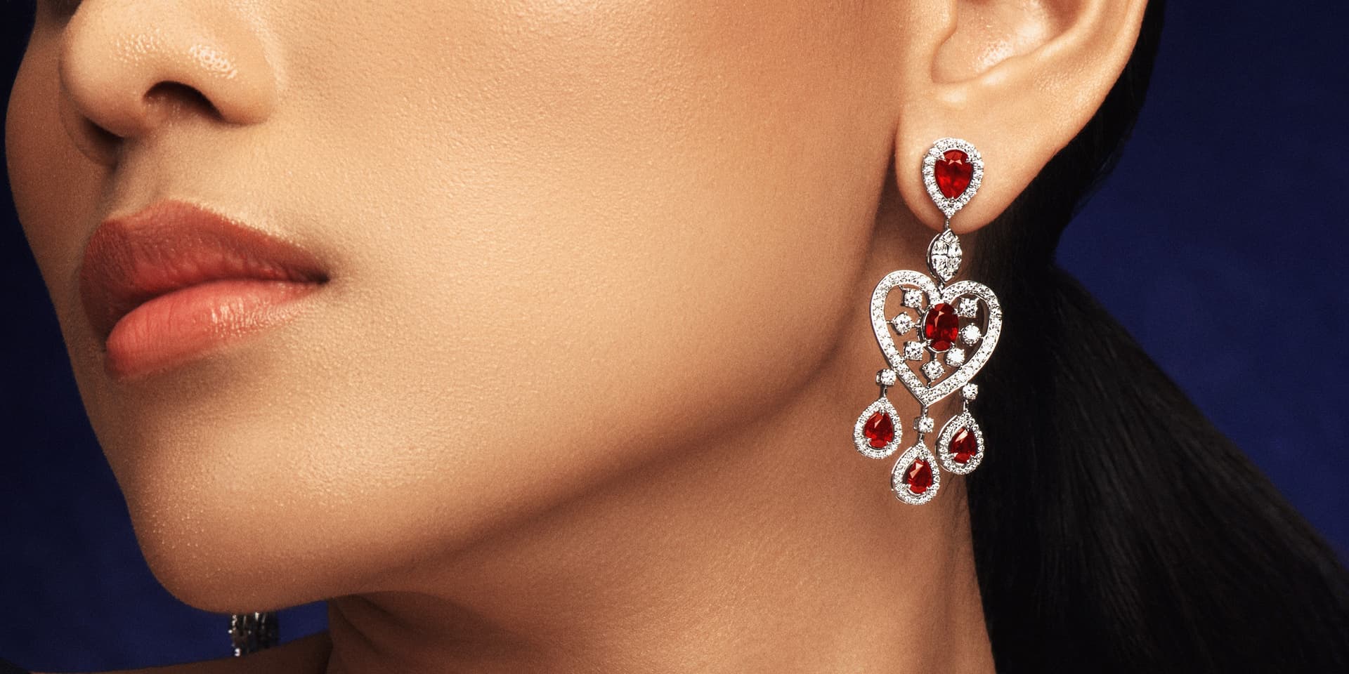 Precious Stone Ruby: Perhiasan Warna Merah Menjadi Simbol Kesuksesan Tahun Ini