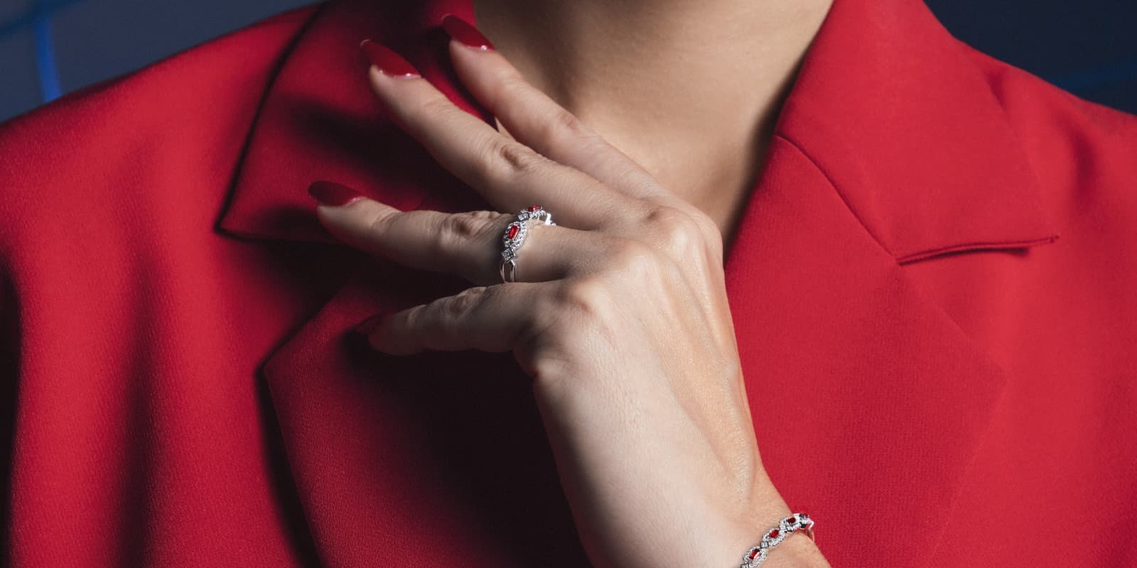 Rayakan International Women’s Day dengan Model Cincin Batu Ruby Wanita yang Berkarakter