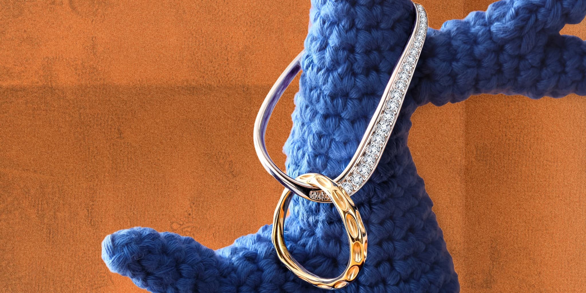 Apa Makna Desain Ribbon pada Model Cincin Berlian Terbaru MONDIAL Dreams