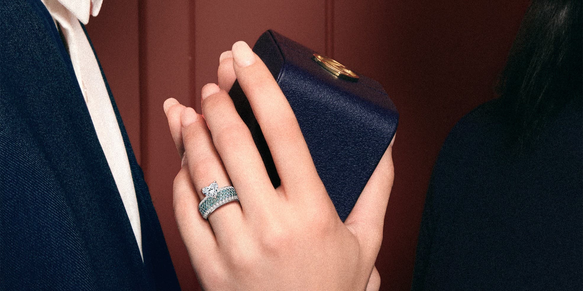 Selain Solitaire, Ini 8 Model Cincin Lamaran MONDIAL Berdesain Mewah untuk Tampil Memikat