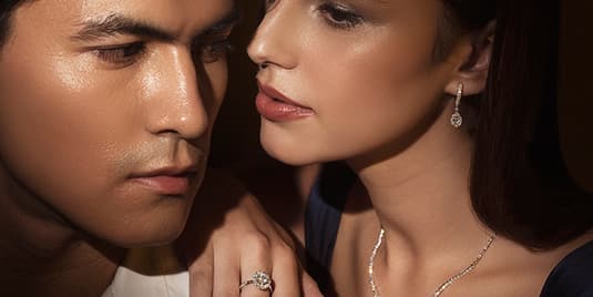 Lepas Anting-Anting Berlian Klasik agar Tetap Awet sebelum Melakukan 3 Kegiatan Ini