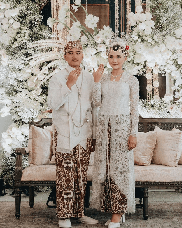 7 Artis dengan Harga Cincin Nikah Termahal di Dunia yang Bikin Kamu Kagum