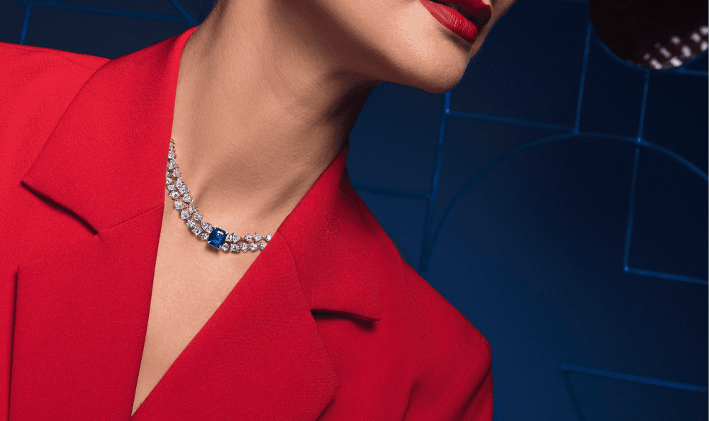 Everyday Diamond Necklace Terbaru Bertatah Berlian yang Melimpah dan Sapphire Stone Istimewa