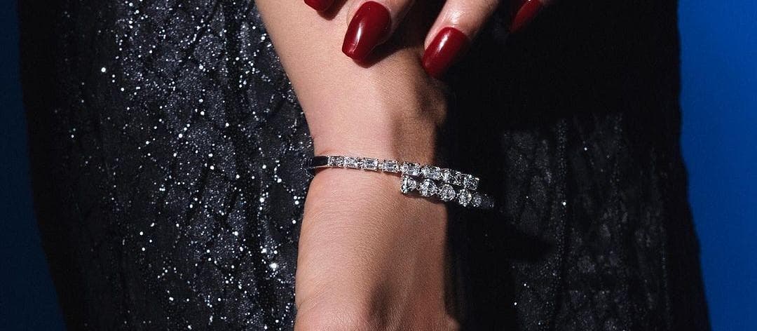 Tidak Perlu Repot, Gelang Berlian Terbaru Bisa Langsung Menambah Keanggunanmu