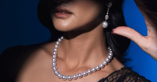 Tips Padu Padan Elegan antara Outfit dan Jewellery Menawan