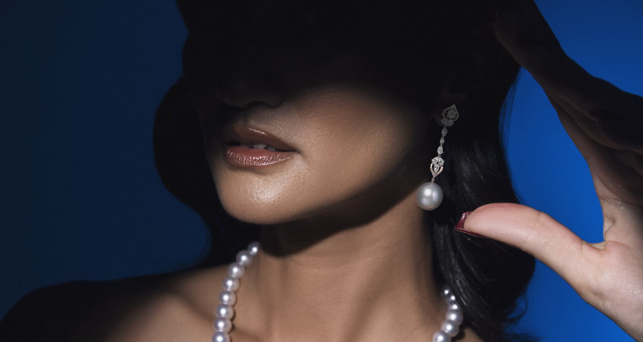 Pesona Klasik Pearl Earrings yang Jadi Andalan untuk Segala Acara