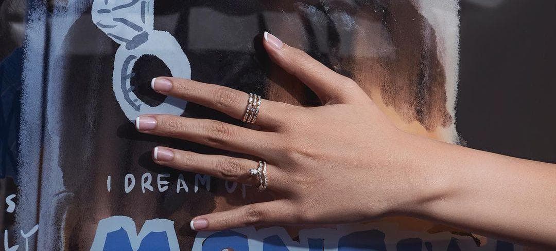 Beberapa Alasan Mengapa Kamu Harus Segera Memiliki Model Kalung Terbaru