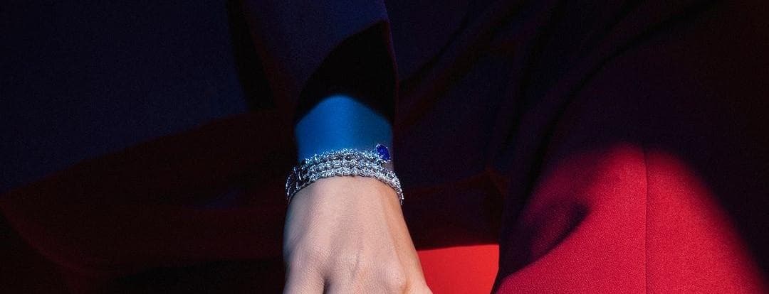 Tampil Anggun di Momen Spesial dengan 4 Model Gelang Berlian Mewah