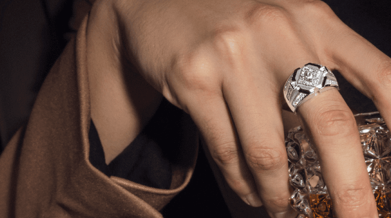 Model Cincin Pria Stylish yang Harus Masuk Koleksi Anda di Tahun Ini