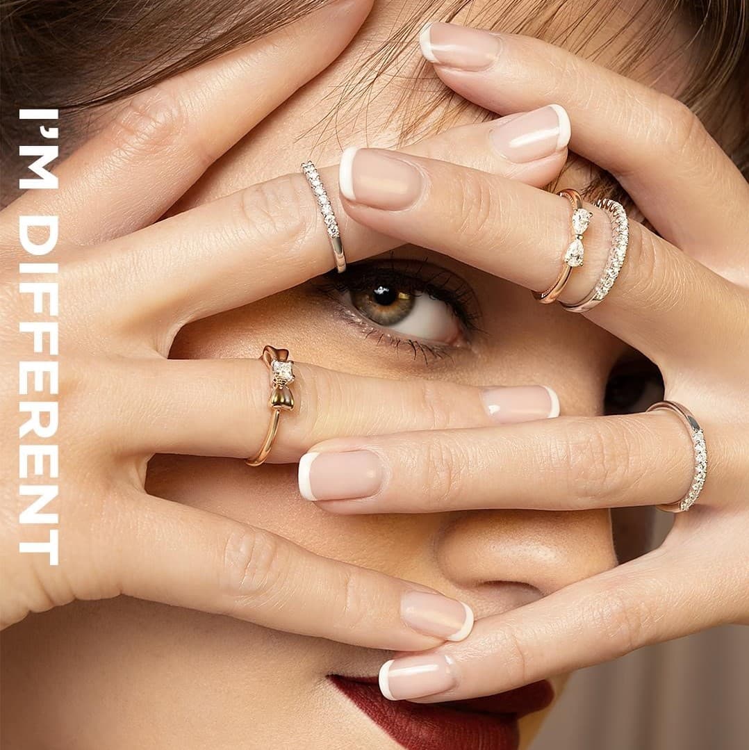 5 Tips Memilih Cincin Tunangan Spesial untuk Pasangan