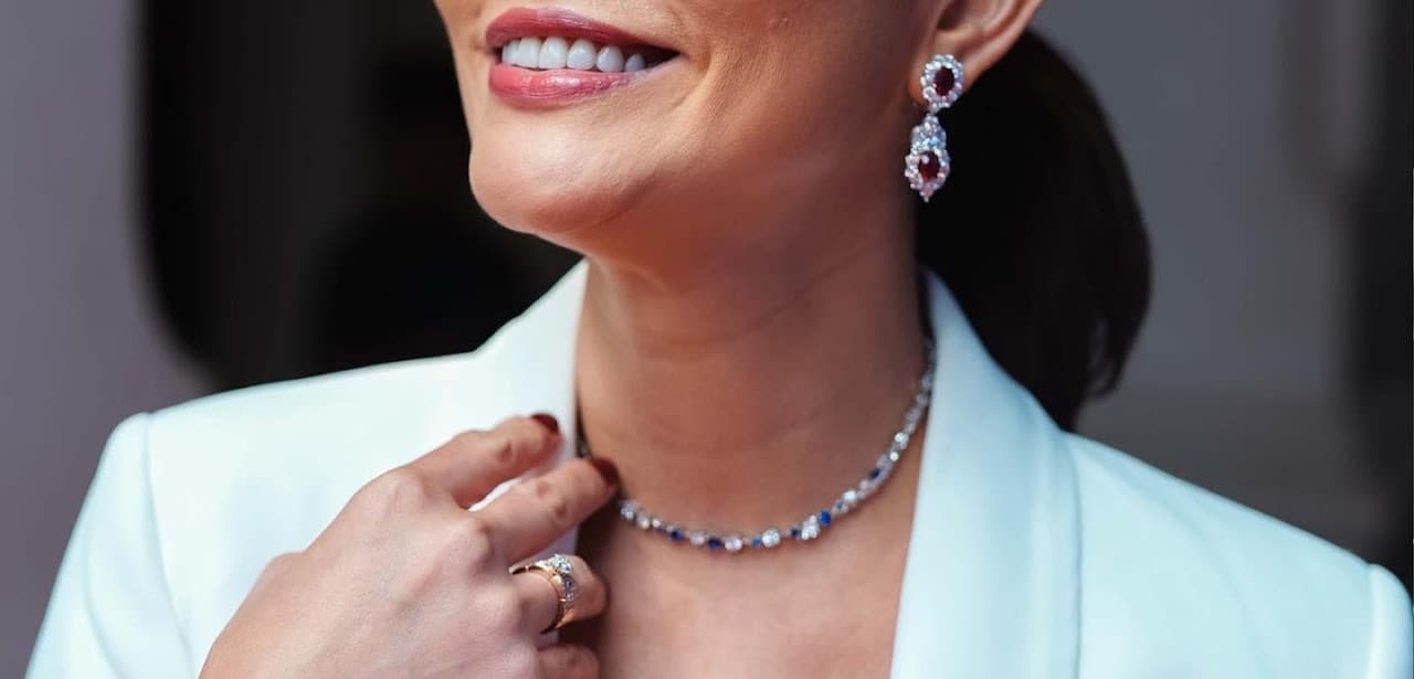 Bergaya Timeless, Ini 5 Model Anting Berlian Klasik Bertatahkan Precious Stone