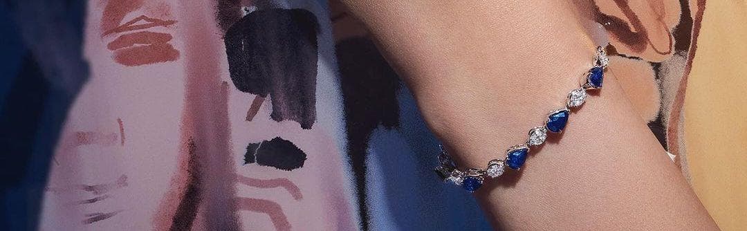 4 Model Gelang yang Cocok Kamu Jadikan Andalan Penampilan di Hadapan Publik