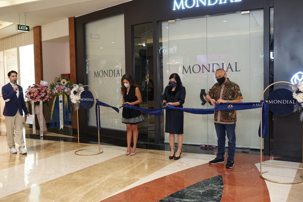 Dengan Konsep Baru ‘House of Branded Diamonds’, MONDIAL Resmikan Butik di Pondok Indah Mall 2