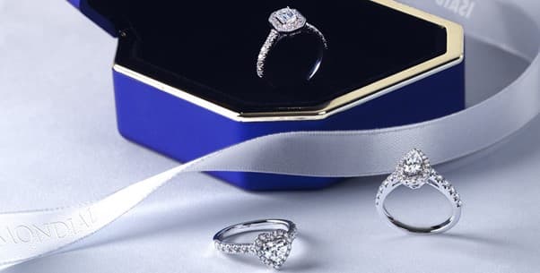 Panduan Memilih Cincin Wanita dengan Berlian untuk Memperindah Jari Anda