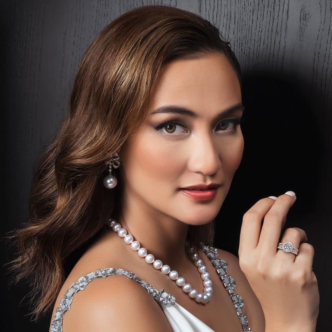 Rahasia Cinta Langsung Diterima dengan Hadiah Cincin Berlian Wanita