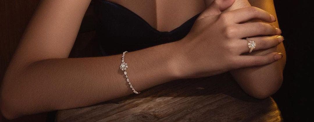 Tips Memilih Gelang yang Lagi Trend Sekarang untuk Menambah Koleksi Perhiasan