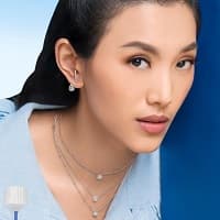 Kalung dengan Liontin Emas Terbaru yang Bertatahkan Berlian dari MONDIAL