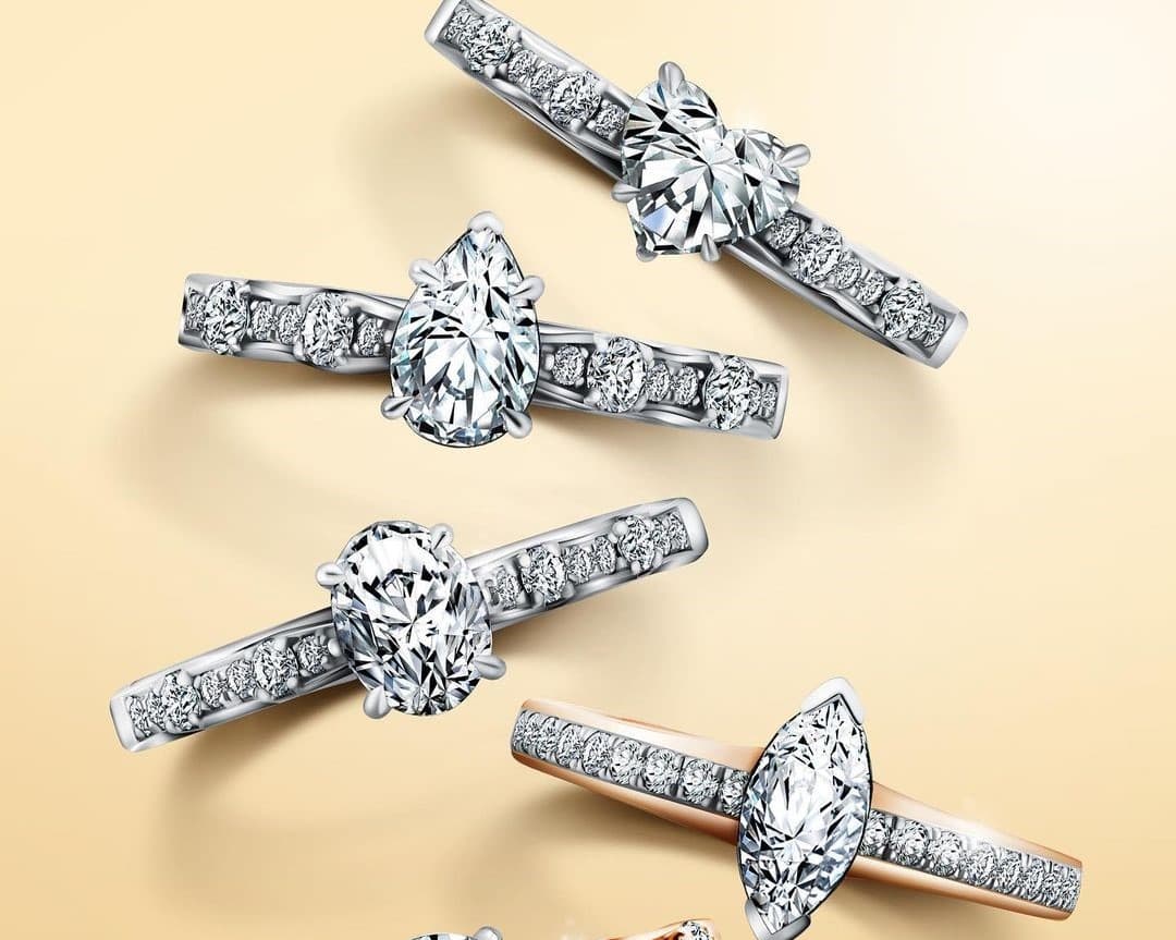 Alasan Menggunakan Cincin Lamaran Terbaru yang Mewah untuk Pertunangan